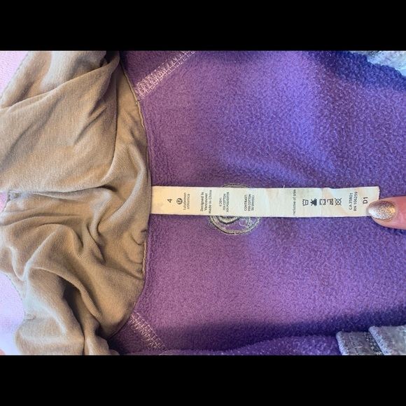 Lululemon Hoodie - Picture 5 of 9